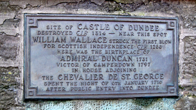 Metal plaque about Castle of Dundee